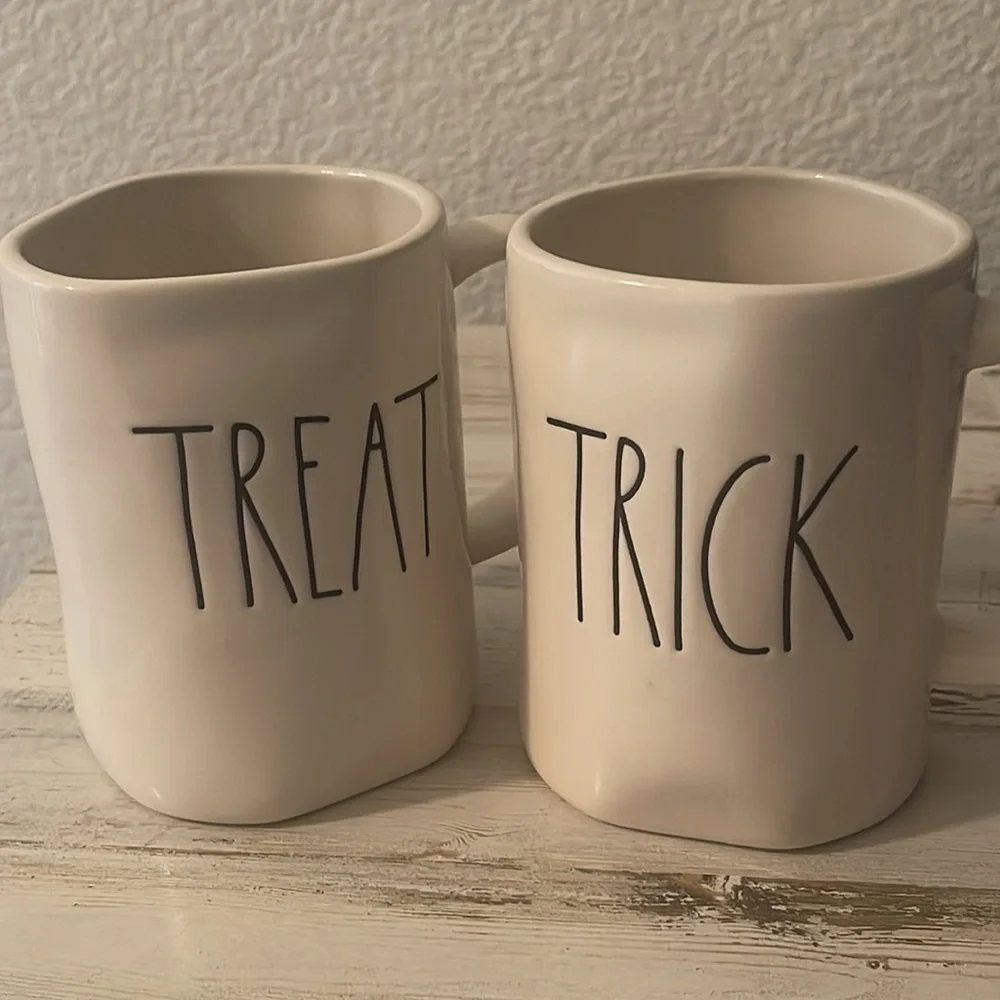 Rae Dunn Trick and Treat Mugs.